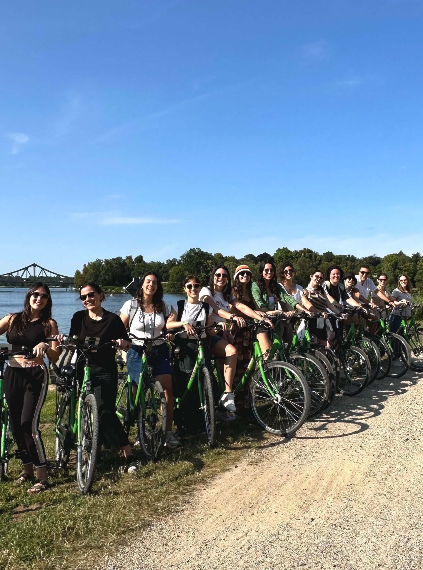 foto di gruppo vegan tour Potsdam
